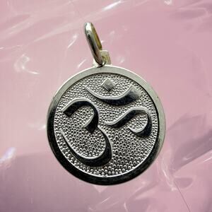Vintage 925 Sterling Silver Buddhist symbol lucky charm pendant